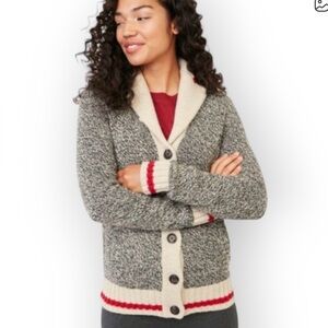 Roots Cabin Black and Cream Turtleneck Sweater